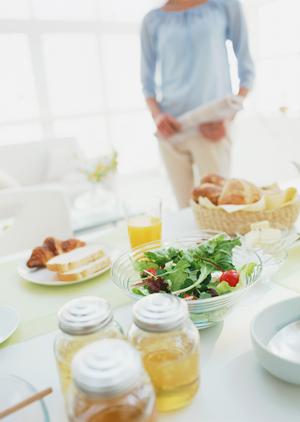 東京駅で楽しむ絶品スープカレー！奥芝商店 東京駅浪漫号の魅力と店舗情報